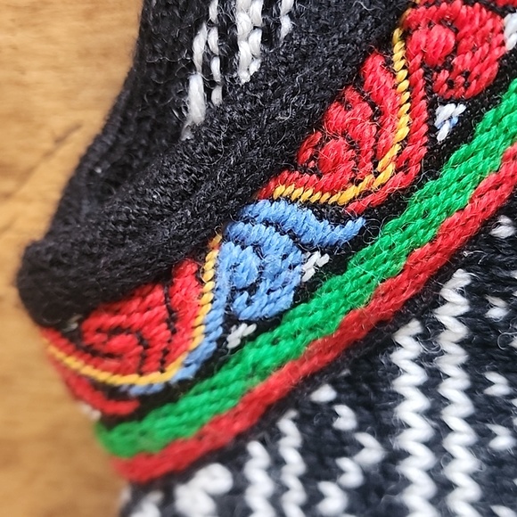 Vintage 90s wool Dale of Norway Scandinavian sweater 50 M L EUC - Picture 8 of 17